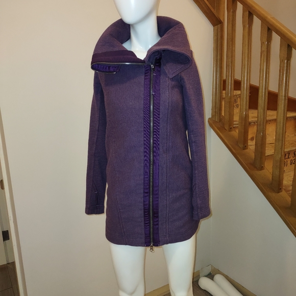 lululemon athletica Jackets & Blazers - Lululemon jacket